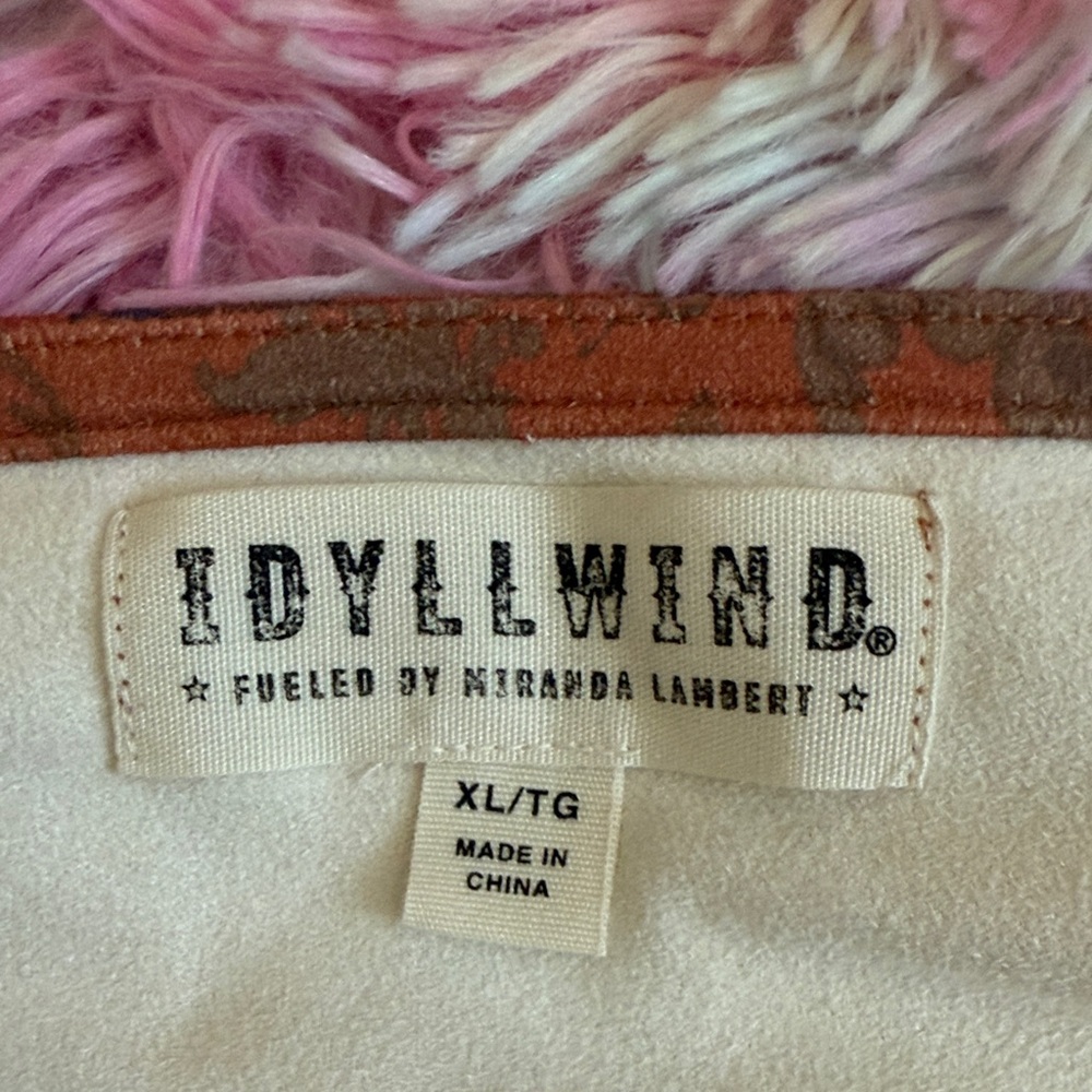 Idyllwind Rust Paisley Fringe Tank Top - Picture 7 of 9